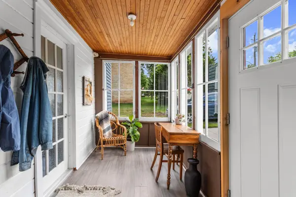 9 Union ST E, Lambton Shores, ON N0M 1B0
