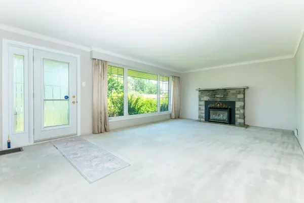 3654 Navan RD, Orleans - Convent Glen And Area, ON K4B 1H9