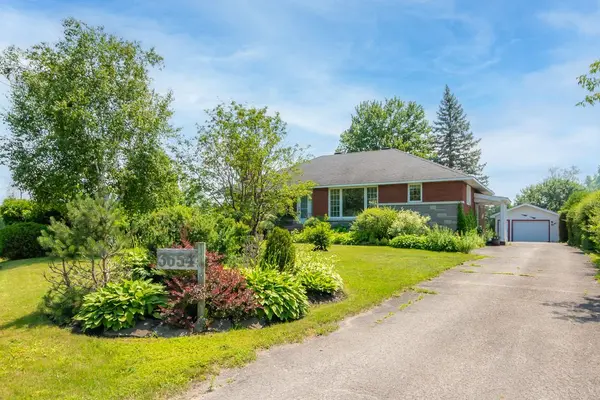 3654 Navan RD, Orleans - Convent Glen And Area, ON K4B 1H9