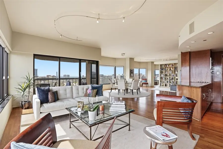 3030 Mckinney Avenue #1606, Dallas, TX 75204
