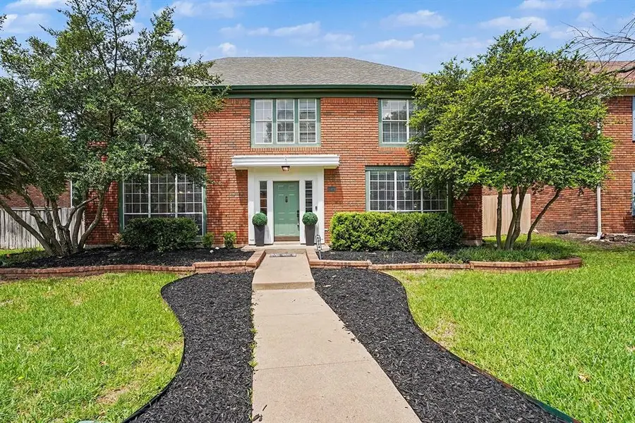 8024 Morning Lane, Fort Worth, TX 76123