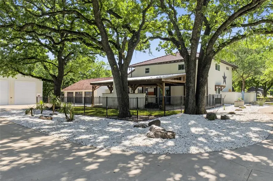 690 Orchid Hill Lane, Copper Canyon, TX 76226