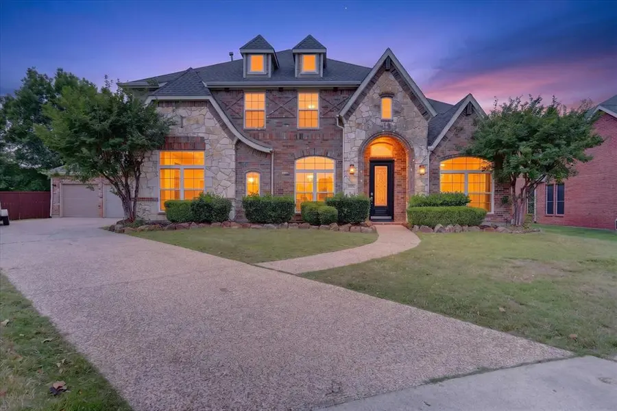 6001 Madeline Lane, Flower Mound, TX 75028