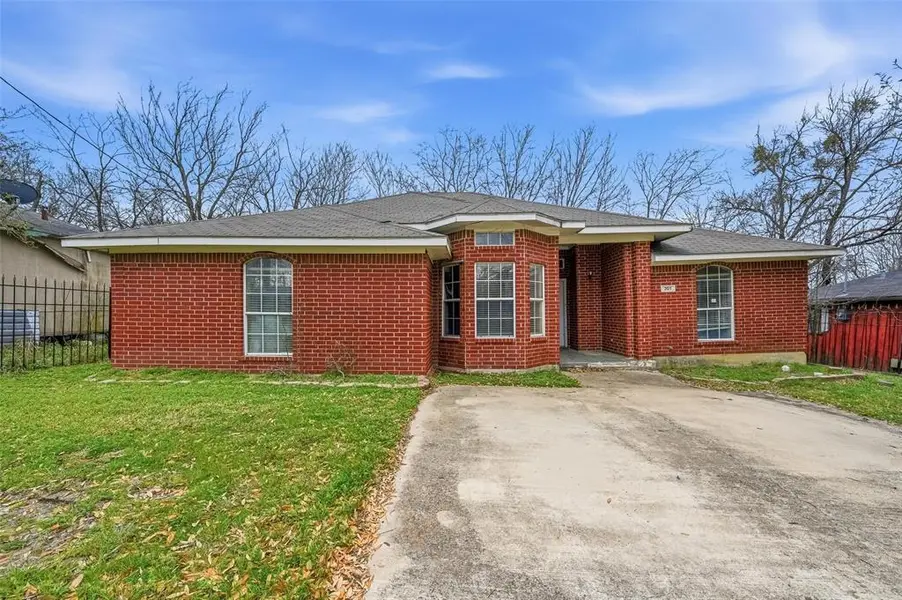 201 West Lane, West Tawakoni, TX 75474