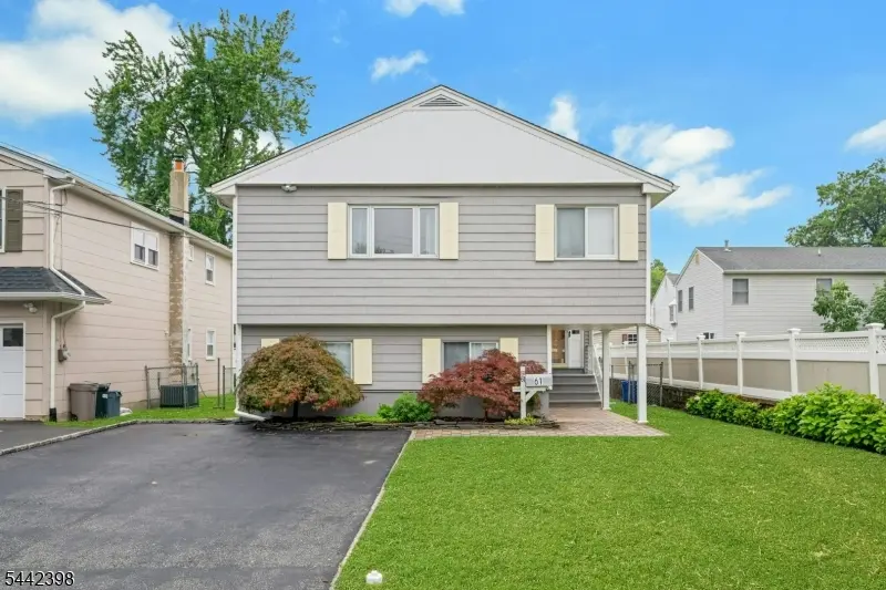 61 Fairmount Rd, Parsippany-troy Hills Twp., NJ 07054