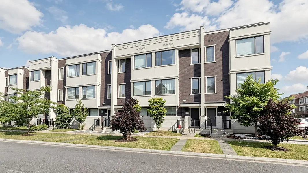 50 Allegranza AVE, Vaughan, ON L4H 4P2