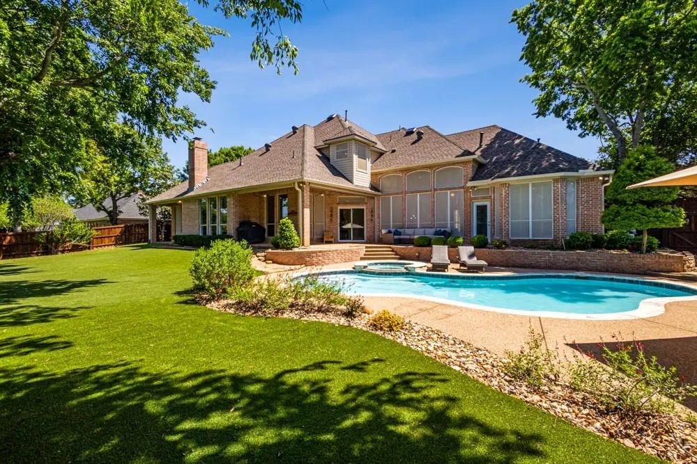 901 Canterbury Lane, Keller, TX 76248