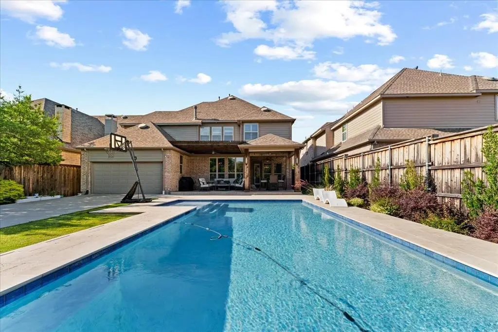 2800 Damsel Madison Lane, Lewisville, TX 75056