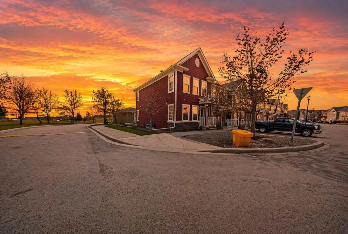 212 Cascades PASS, Chestermere, AB T1X 0M1