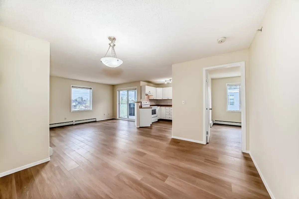 2280 68 ST NE #1302, Calgary, AB T1Y 7M1