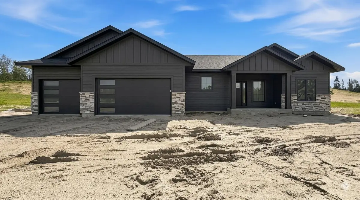 148 Burbank HTS, Rural Lacombe County, AB T0M 0J0