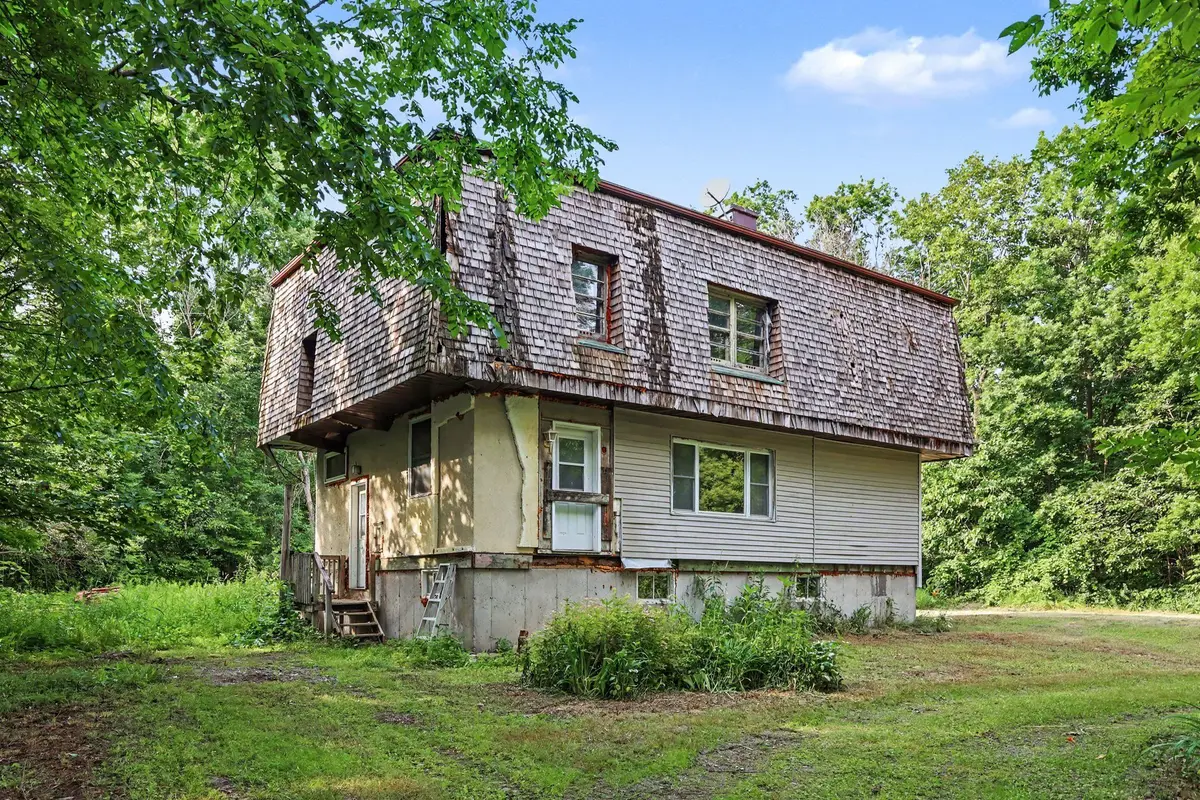 754 Townline RD, Rideau Lakes, ON K7A 4S5