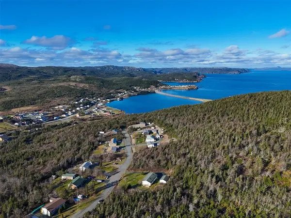 5 Forest Road, Chance Cove, NL A0B1K0