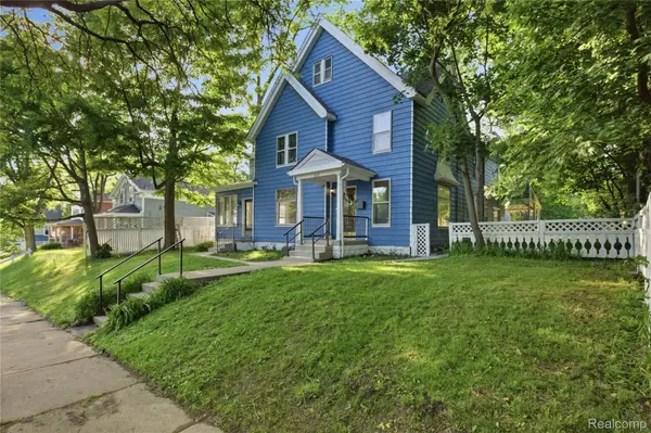 213 MAPLE ST, Ypsilanti, MI 48198