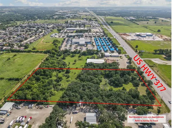 4720 E US Highway 377, Granbury, TX 76049