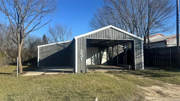 231 Ash Lane, Wills Point, TX 75169