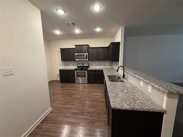 1601 Conley Lane, Crowley, TX 76036