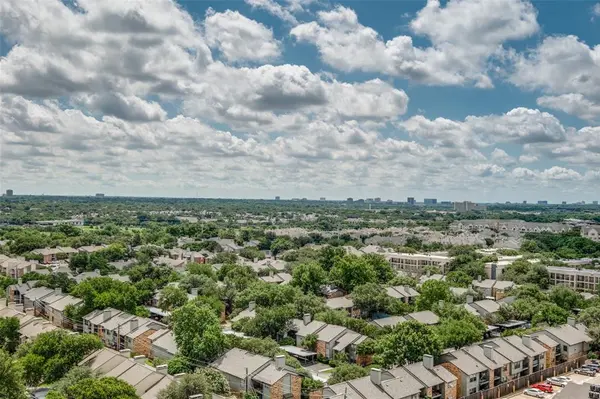 5200 Keller Springs Road #1424 & 1426, Dallas, TX 75248