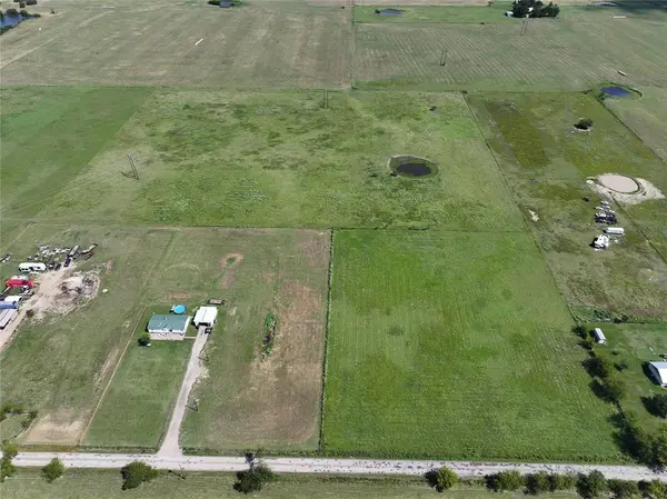 000 Tarlton Road, Mabank, TX 75147