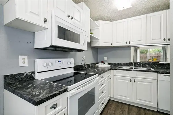 634 W Collins Street, Denton, TX 76201