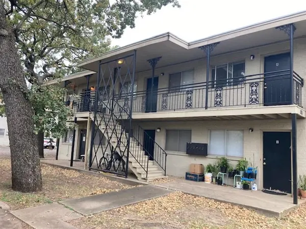 1112 Eagle Drive #5, Denton, TX 76201