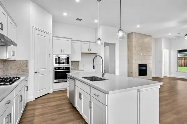 1724 Elderberry Lane, Celina, TX 75009