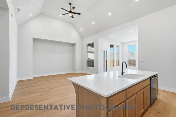 9011 Wildberry Road, Oak Point, TX 75068