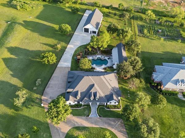 501 W Aurora Vista Trail, Aurora, TX 76078