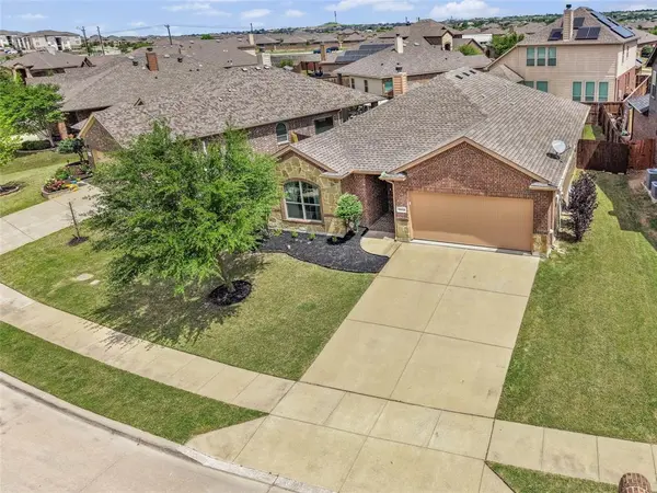 11032 Erinmoor Trail, Fort Worth, TX 76052