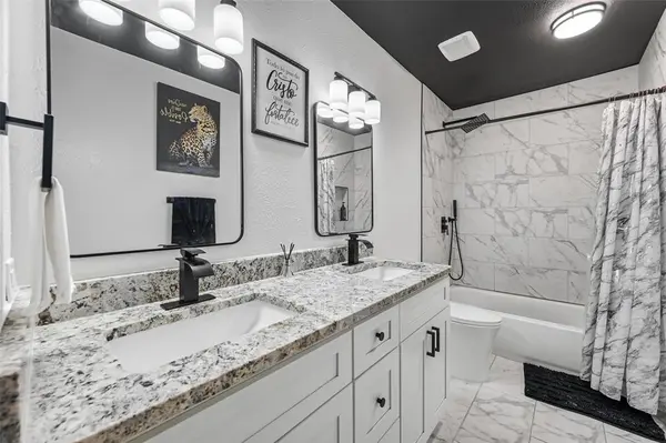 423 Charlotte Street, Duncanville, TX 75137