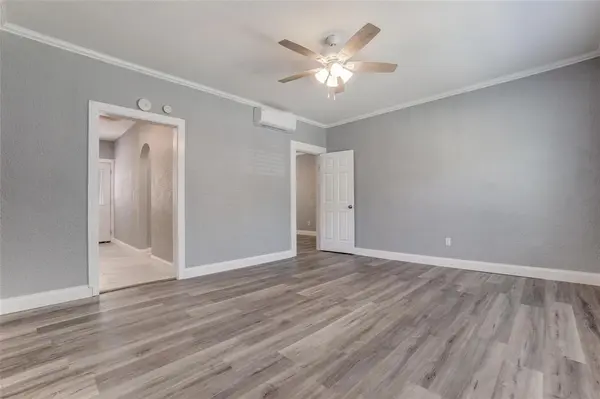 320 W Canty Street #2, Dallas, TX 75208