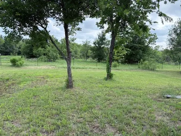 434 Valley Ridge Drive, Bridgeport, TX 76426