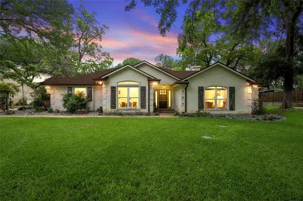 262 Brazos Point Drive, Waco, TX 76705
