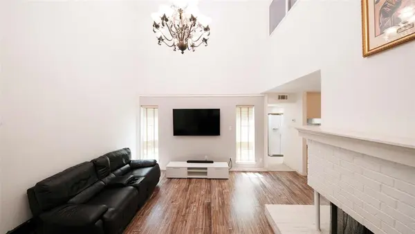 2808 Ursa Circle, Garland, TX 75044