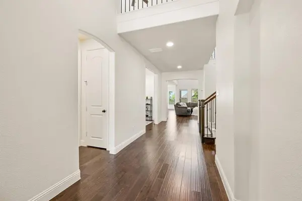 216 Village Creek Drive, Mckinney, TX 75071