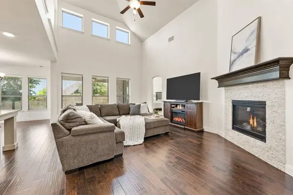 216 Village Creek Drive, Mckinney, TX 75071