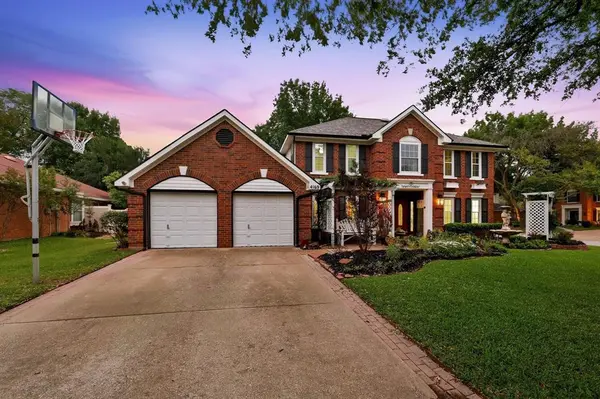 4169 Harvestwood Drive,  Grapevine,  TX 76051