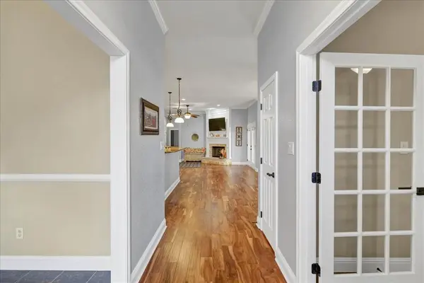 3300 Fountain Way, Granbury, TX 76049