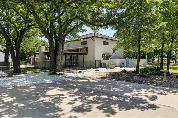 690 Orchid Hill Lane, Copper Canyon, TX 76226