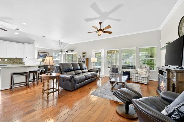 9605 Rosewood Drive, Denton, TX 76207