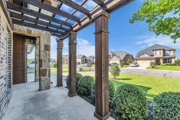 10804 Aurora Drive, Waco, TX 76708