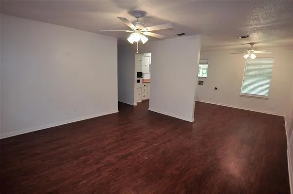 507 N Merrimac Street, Weatherford, TX 76086