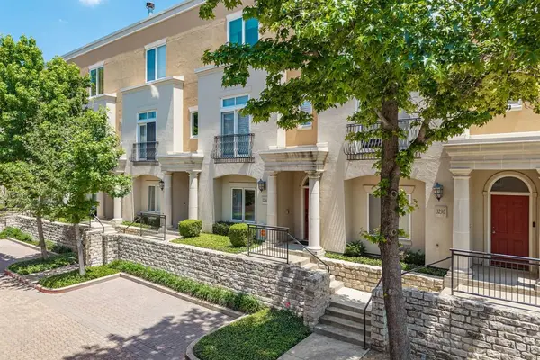 3234 N Haskell Avenue, Dallas, TX 75204