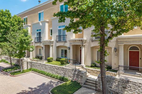 3234 N Haskell Avenue, Dallas, TX 75204