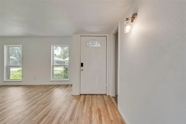 2103 Highbury Road, Carrollton, TX 75007