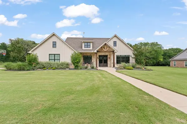 12024 Trailwood Drive, Whitney, TX 76692