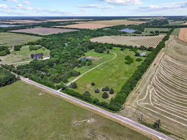 747 Vineyard Road, Gunter, TX 75058