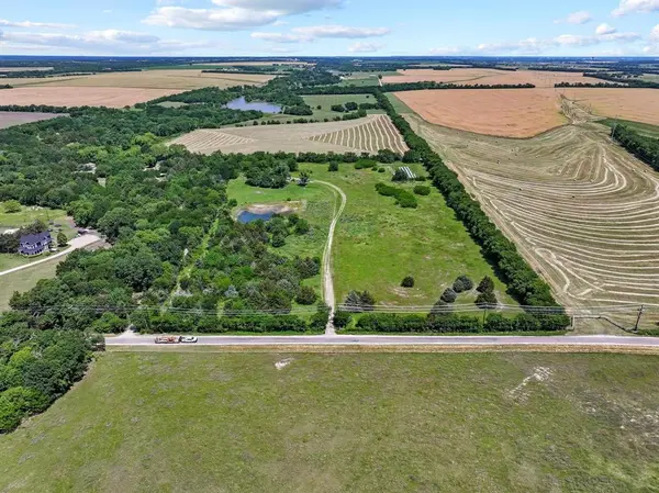 747 Vineyard Road, Gunter, TX 75058