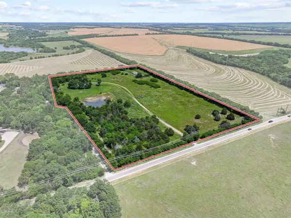 747 Vineyard Road, Gunter, TX 75058