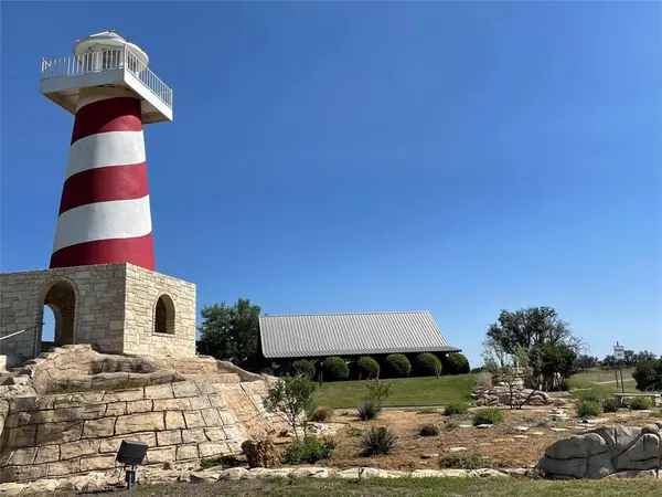 1115 Beacon Lake Drive, Bluff Dale, TX 76433